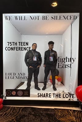 Enhance Guest Enjoyment Using a Photo Booth Box 6 20250320 184727346
