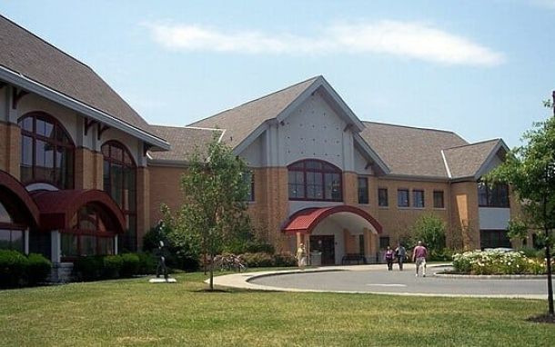 The Cherry Hill Public Library